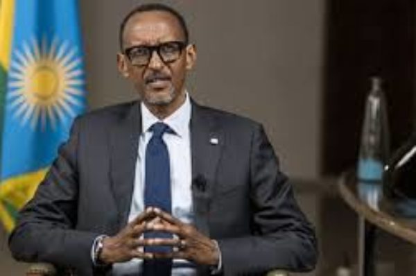 Rwanda: passe d’armes entre un commissaire européen et Paul Kagame