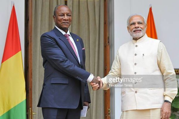Guinée: plusieurs accords de coopération marquent la visite du président indien