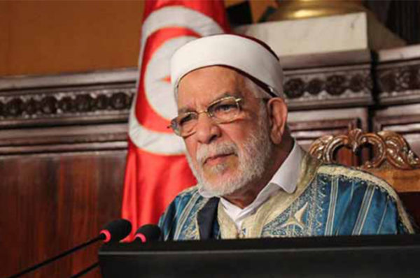 Présidentielle en Tunisie: le parti Ennahdha présente un candidat, une première
