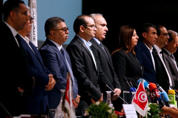 Présidentielle en Tunisie : pour la première fois, les candidats s’affronteront dans des débats télévisés