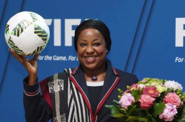 Tutelle de Fatma Samoura : la FIFA remet de l’ordre à la CAF d’Ahmad Ahmad