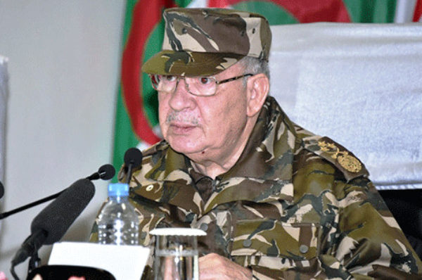 Règlements de compte entre les généraux algériens