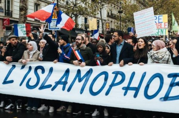 DEBAT : Islamophobie et intégration, une incongruité à la française