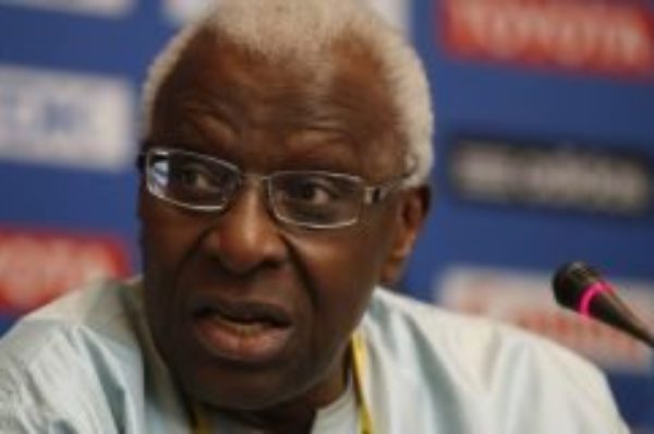 Corruption dans l’athlétisme : le procès de Lamine Diack renvoyé pour des problèmes de procédure