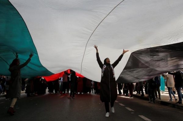 Manifestation au Maroc contre le plan de paix américain pour le Proche-Orient