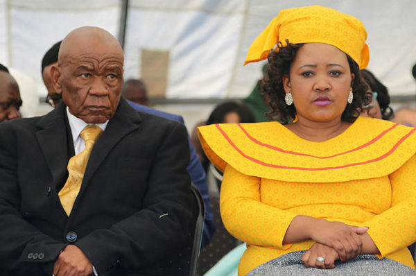 Lesotho : le Premier ministre, accusé d’avoir tué son ex-femme, a quitté le pays