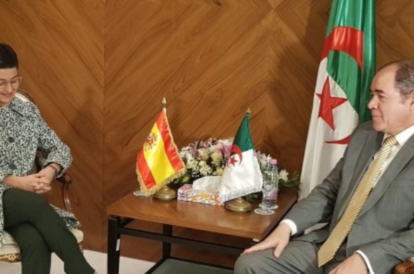 Alger et Madrid « d’accord à 100 % » sur leur frontière maritime