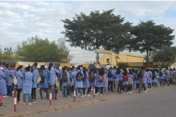 La société civile malgache s’alarme du retour en classe des élèves en pleine pandémie