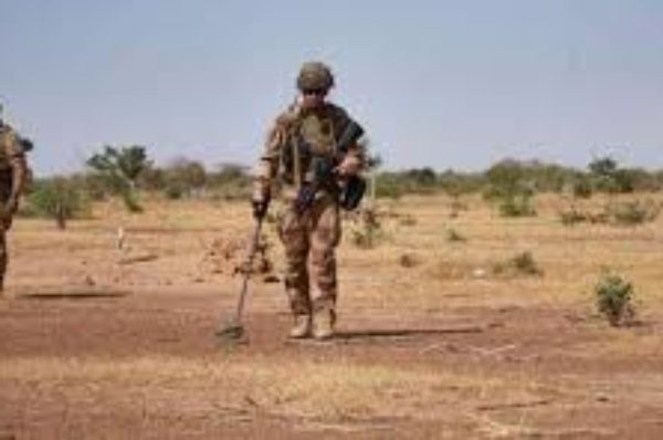 Les armées américaine et britannique restent au Sahel