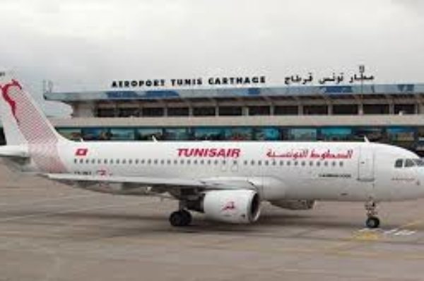 « Moins d’État pour sauver Tunisair », l’appel d’anciens dirigeants de la compagnie tunisienne