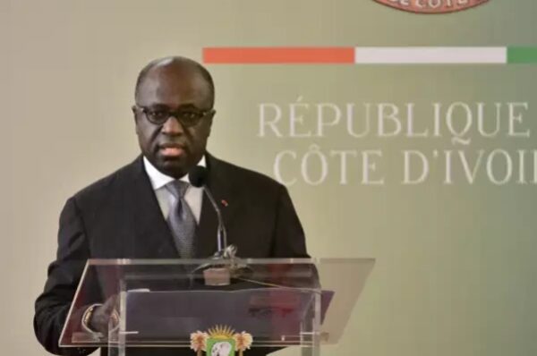 L’ex-chef de la diplomatie Marcel Amon Tanoh candidat à la présidentielle ivoirienne