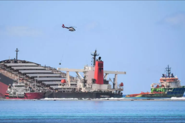 Marée noire à l’île Maurice : le capitaine du bateau arrêté