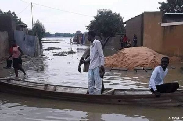 Tchad : les inondations bloquent l’accès aux écoles