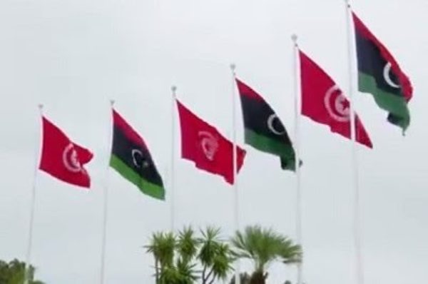 Libye: la liste des participants au forum du dialogue politique de Tunis fait polémique