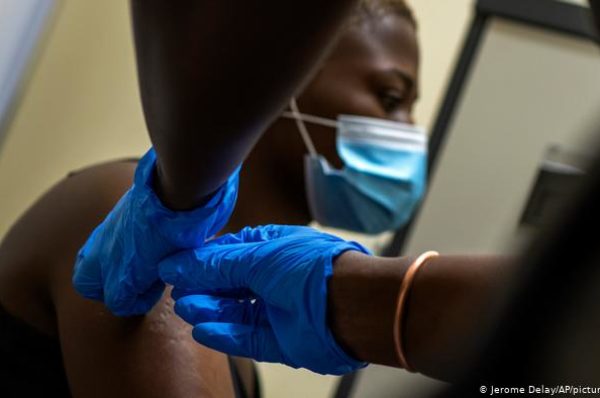 Vaccins anti-Covid : ce que l’Afrique attend de la levée des brevets