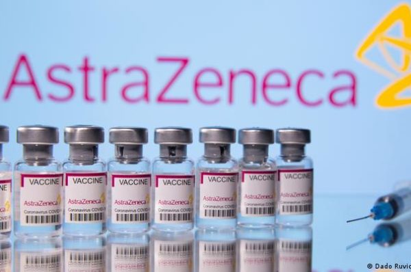 Les malheurs d’AstraZeneca s’aggravent alors que l’Australie, les Philippines et l’Union africaine freinent les coups COVID