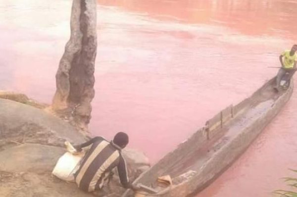 Origine de la pollution des rivières en RDC: la piste d’une mine angolaise