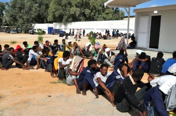 Les migrants confrontés à des conditions de détention difficiles en Libye après la répression