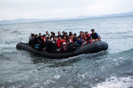 Les corps de 28 migrants ont été découverts sur la côte libyenne. (Photo d’illustration, datant de début juillet) – Angelos Tzortzinis – AFP