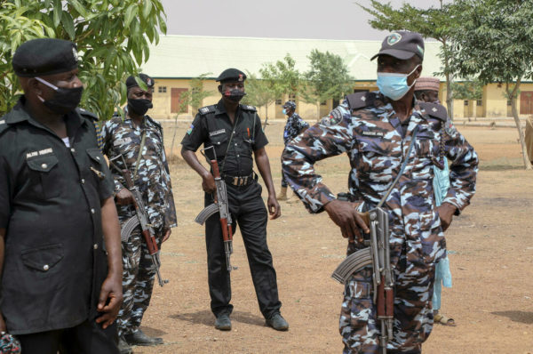 Au Nigeria, plus de 200 personnes sont mortes dans des attaques menées par des hommes armés