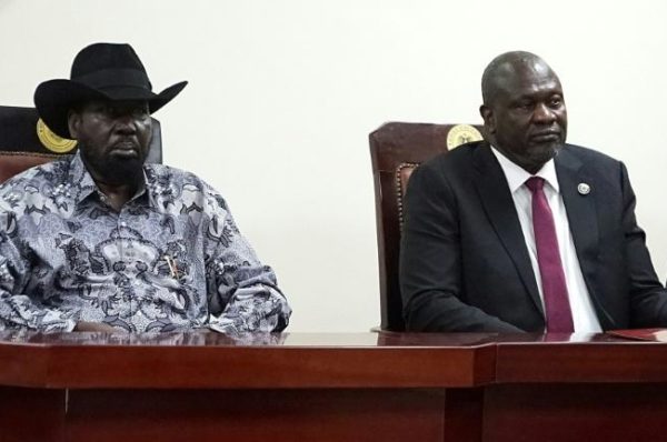 Les deux hommes forts du Soudan du Sud s’engagent sur une disposition clé de l’accord de paix de 2018